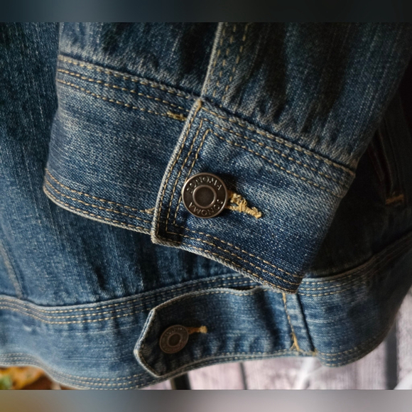 Sonoma Denim Jacket with Heart Pin - Picture 10 of 11